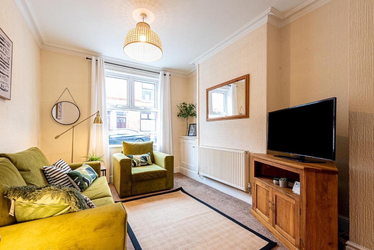2 Bed, Up To 6 Guests Near Chester City Centre Esterno foto